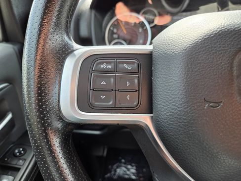 Used 2019 RAM 2500 Big Horn AWD/4WD image 30