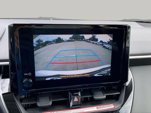 Used 2026 Toyota Corolla LE FWD image 28