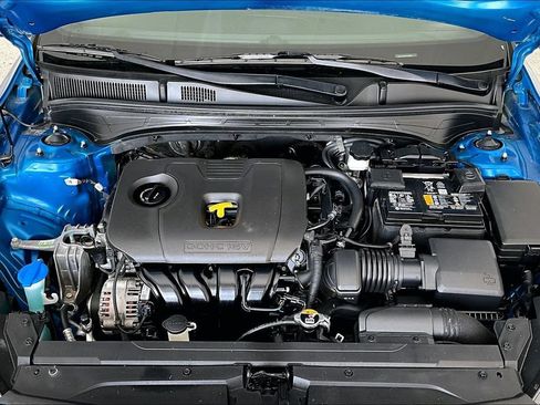 Used 2023 Kia Forte GT-Line w/ GT-Line Premium Package FWD image 11