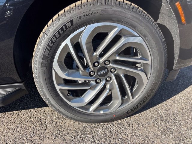New 2026 Lincoln Navigator Premiere AWD/4WD image 10