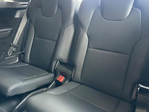 Certified 2023 Volvo XC90 T8 Plus image 15