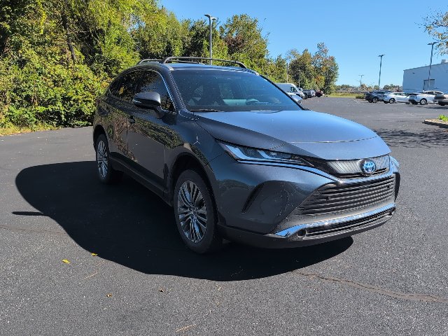 Used 2022 Toyota Venza XLE AWD/4WD image 8