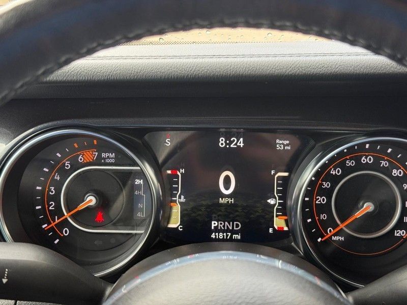 Used 2021 Jeep Wrangler Unlimited Sahara AWD/4WD image 22