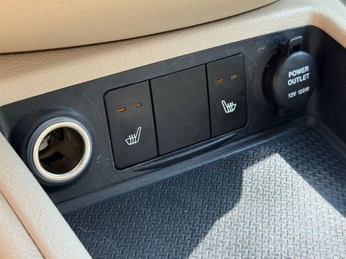Used 2007 Hyundai Santa Fe SE AWD/4WD image 13