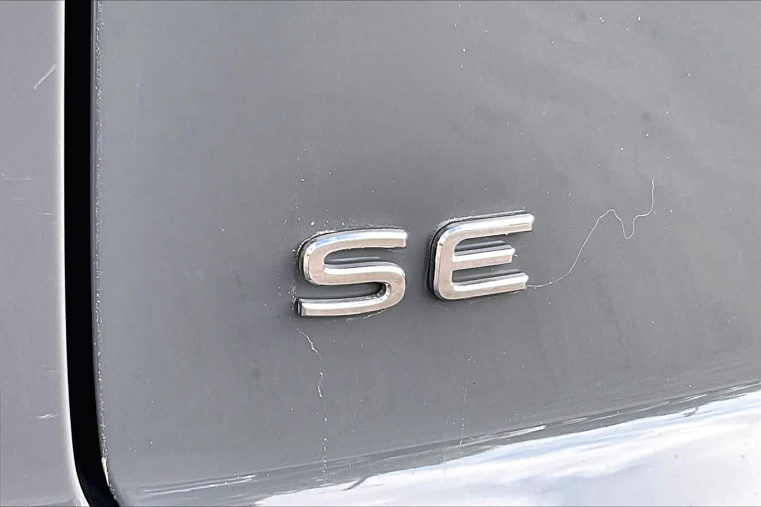 Used 2026 Volkswagen Atlas Cross Sport SE FWD image 10