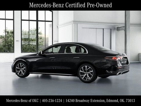 Used 2025 Mercedes-Benz E 350 Sedan image 32