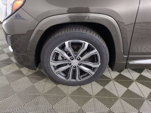 Used 2019 GMC Terrain Denali w/ LPO, Floor Liner Package FWD image 27