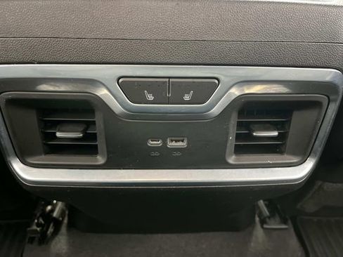 Used 2022 Chevrolet Silverado 1500 LTZ w/ LTZ Premium Package image 20