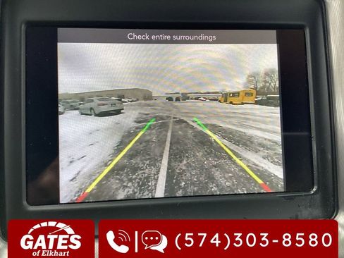 Used 2021 Dodge Challenger SXT image 16