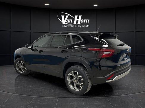 New 2026 Chevrolet Trax LT w/ Driver Confidence Package image 3