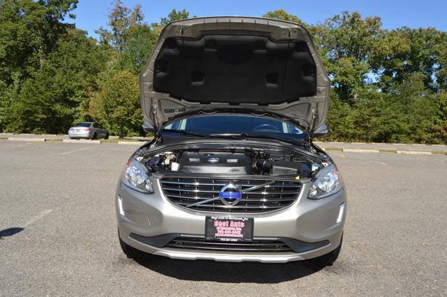 Used 2015 Volvo XC60 T5 Premier w/ Proximity Package FWD image 74
