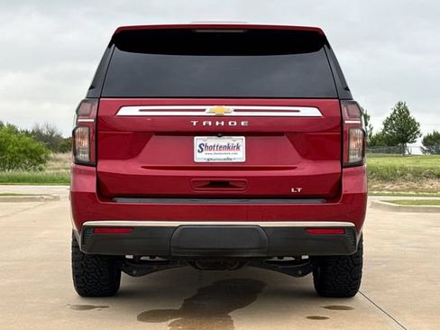 Used 2021 Chevrolet Tahoe LT w/ LT Signature Package RWD image 7