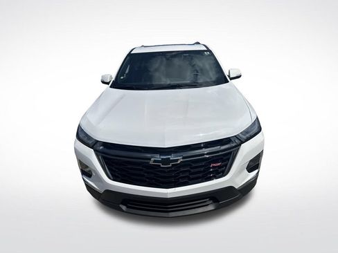 Used 2023 Chevrolet Traverse RS AWD/4WD image 2