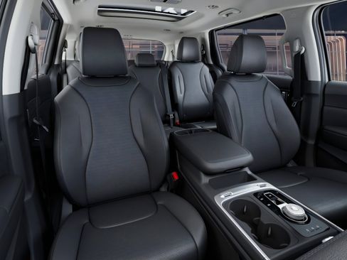 New 2026 Kia Carnival SX Prestige FWD image 15