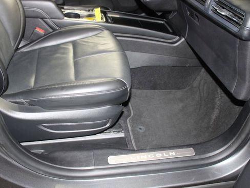 Used 2024 Lincoln Corsair Grand Touring w/ Equipment Group 302A image 11