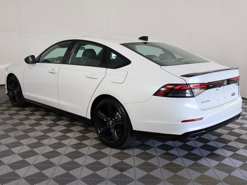 Used 2024 Honda Accord Sport image 6