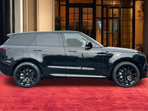 New 2026 Land Rover Range Rover Sport Dynamic SE image 9