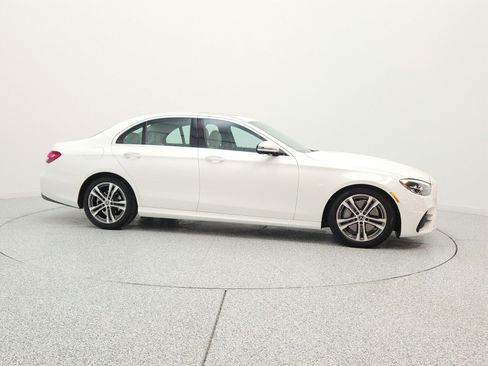 Used 2021 Mercedes-Benz E 350 Sedan image 4