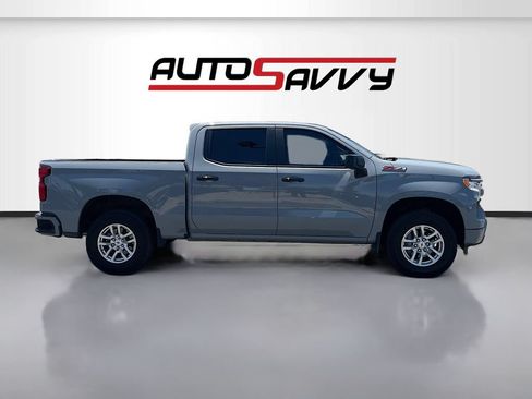 Used 2024 Chevrolet Silverado 1500 RST w/ Z71 Off-Road Package AWD/4WD image 8