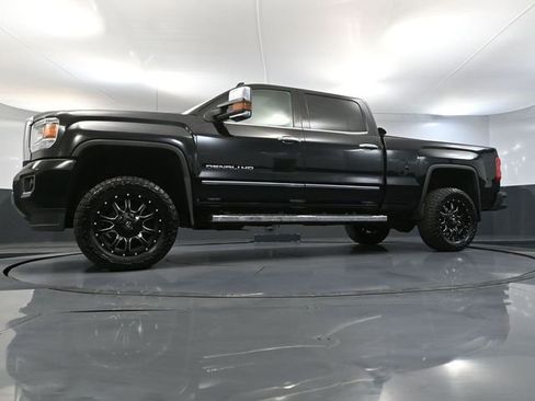 Used 2018 GMC Sierra 2500 Denali w/ Duramax Plus Package image 58