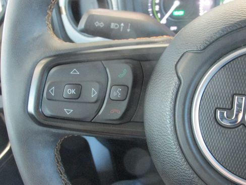 Used 2024 Jeep Wrangler Sport S w/ Convenience Group image 14