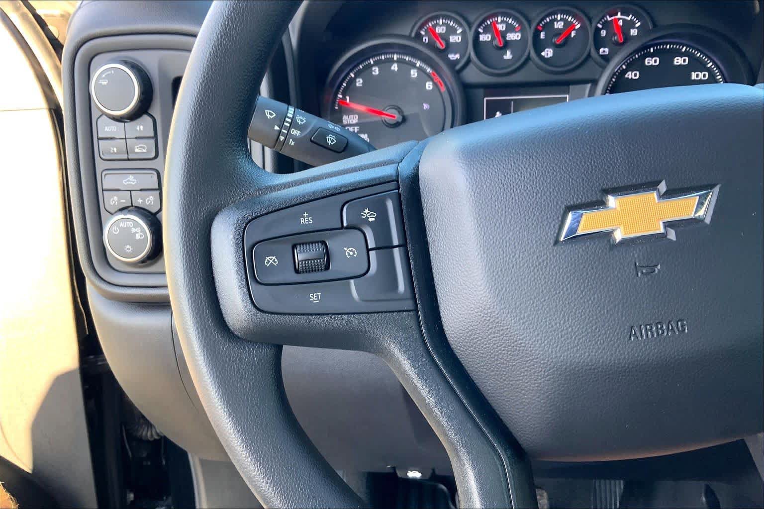 Used 2026 Chevrolet Silverado 1500 Custom w/ Turbomax Blackout Package AWD/4WD image 24