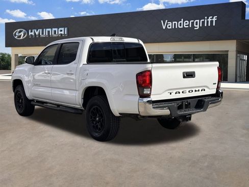 Used 2021 Toyota Tacoma SR5 image 10