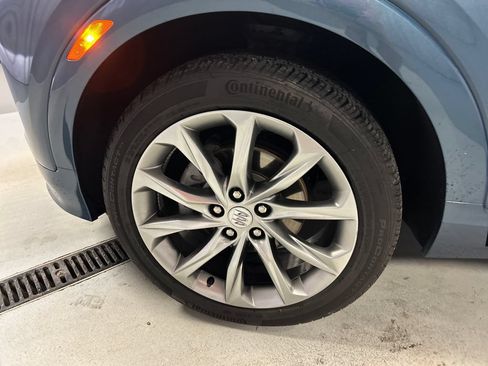 Used 2024 Buick Encore GX Avenir w/ Avenir Technology Package AWD/4WD image 9