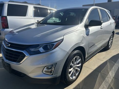 Used 2021 Chevrolet Equinox LS w/ LPO, Blackout Package image 14