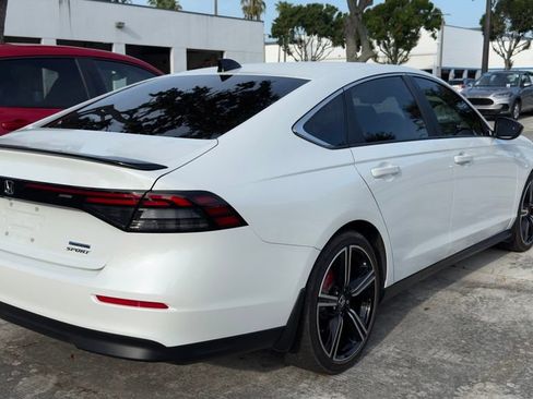 Used 2024 Honda Accord Sport image 10