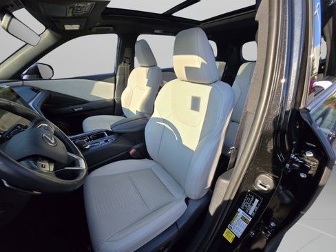 Certified 2025 Lexus TX 350 AWD w/ Technology Package image 14
