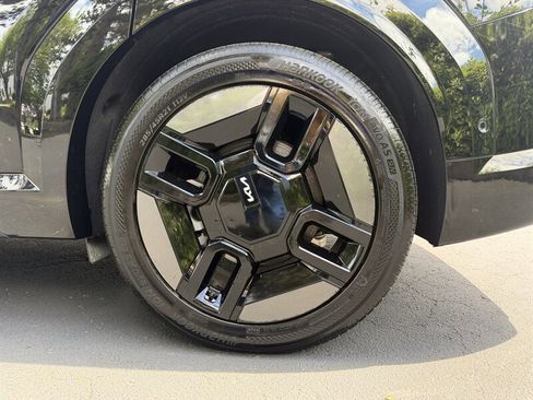 Used 2024 Kia EV9 GT-Line AWD/4WD image 28
