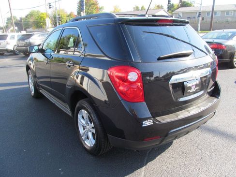 Used 2015 Chevrolet Equinox LT w/ Driver Convenience Package image 3