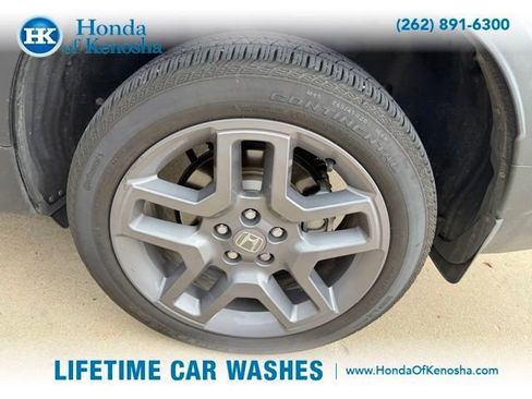 Used 2023 Honda Passport EX-L image 3