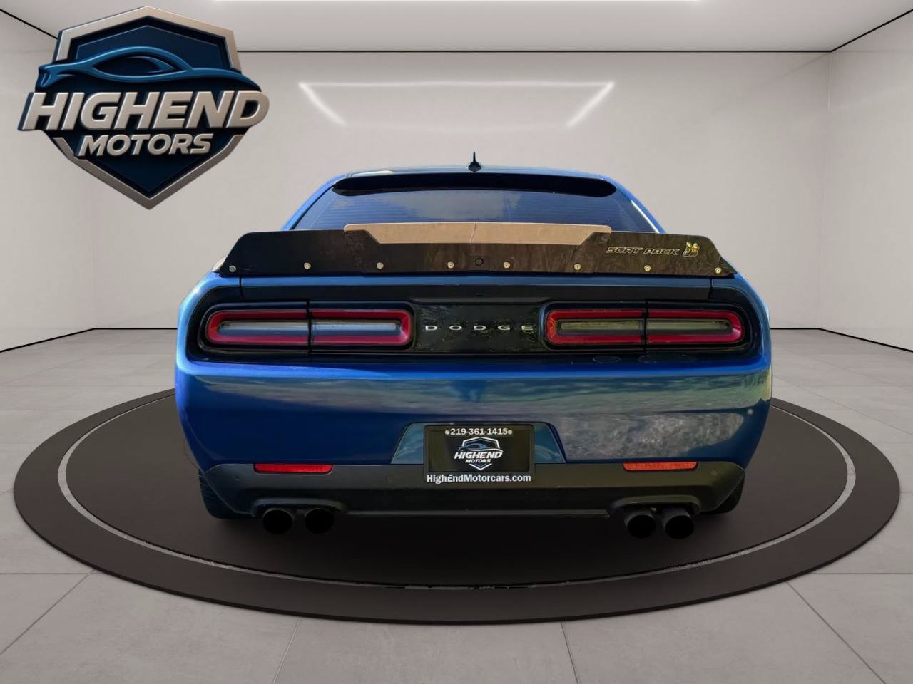 Used 2023 Dodge Challenger R/T Scat Pack RWD image 5