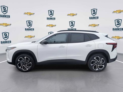 New 2026 Chevrolet Trax RS FWD image 5