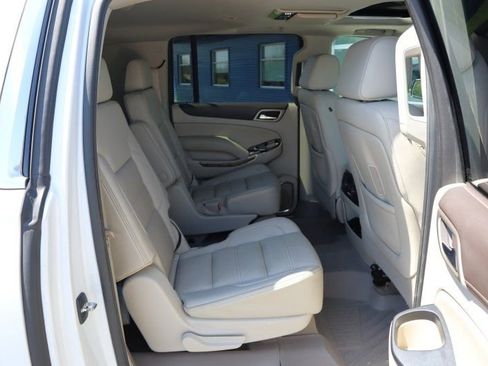 Used 2016 GMC Yukon XL Denali w/ Open Road Package AWD/4WD image 21