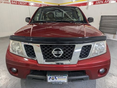 Used 2015 Nissan Frontier SV w/ SV Value Truck Package image 2