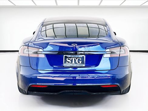 Used 2022 Tesla Model S image 5