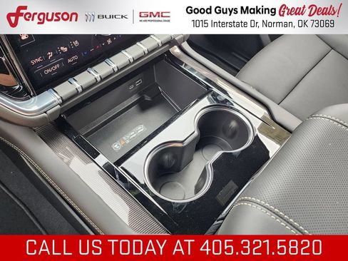New 2026 GMC Yukon Elevation w/ Elevation Premium Package AWD/4WD image 34