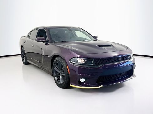 Used 2022 Dodge Charger R/T w/ Performance Handling Group image 3