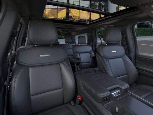 New 2026 Ford Expedition Max Platinum image 10