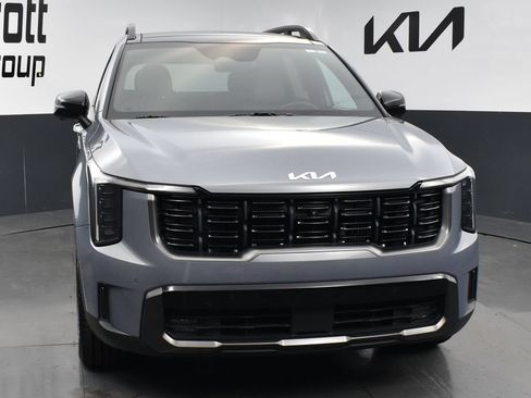 Certified 2024 Kia Sorento SX Prestige w/ Sage Leather Package AWD/4WD image 8