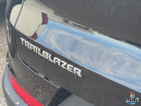 Used 2023 Chevrolet TrailBlazer LS FWD image 10