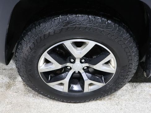 Used 2018 Jeep Cherokee Trailhawk w/ Comfort/Convenience Group image 10