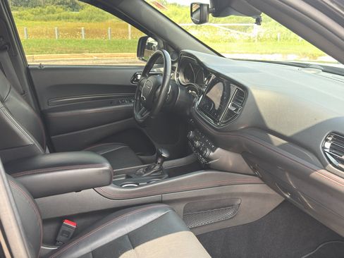 Used 2023 Dodge Durango R/T w/ Tow 'N Go Package AWD/4WD image 28