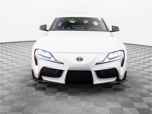 Used 2021 Toyota Supra Premium w/ Driver Assist Package image 8