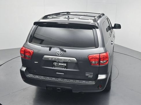 Used 2017 Toyota Sequoia Platinum AWD/4WD image 73