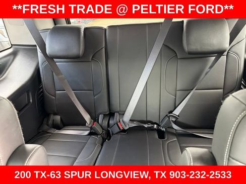 Used 2019 Chevrolet Tahoe LT w/ Luxury Package AWD/4WD image 16