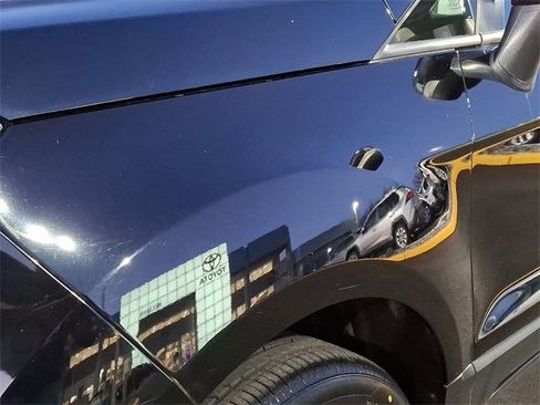 Used 2018 Ford EcoSport SES image 10